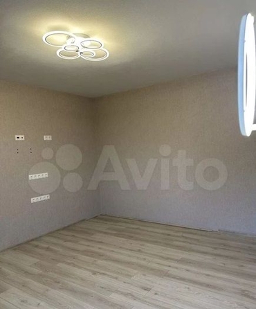 
   Продам 3-комнатную, 90 м², Половинко ул, 101/22

. Фото 3.