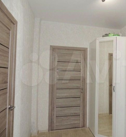 
   Продам 3-комнатную, 68 м², Щорса ул

. Фото 2.