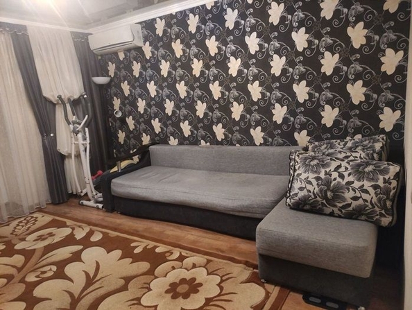 
   Продам 2-комнатную, 64 м², Воровского ул

. Фото 4.