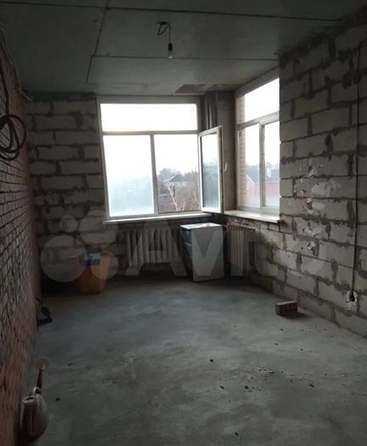 
   Продам 2-комнатную, 73 м², Комарова ул, 101/26

. Фото 4.