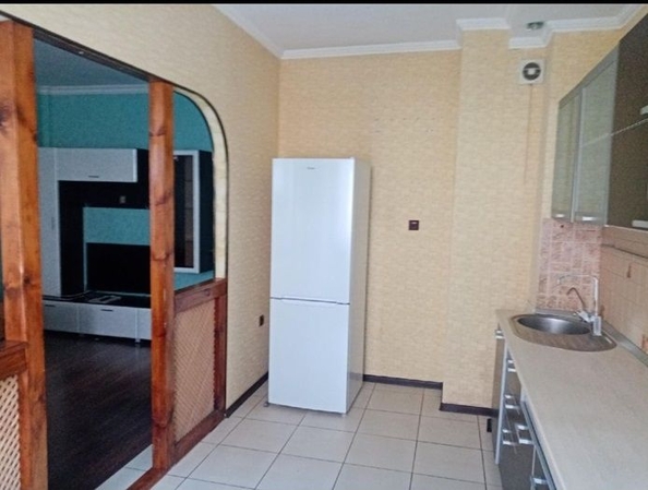 
   Продам 1-комнатную, 44 м², Комарова ул, 101/26

. Фото 3.