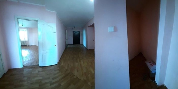 
   Продам 2-комнатную, 68 м², Воровского ул

. Фото 5.