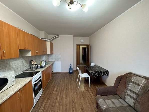 
   Продам 1-комнатную, 44 м², Воровского ул

. Фото 6.