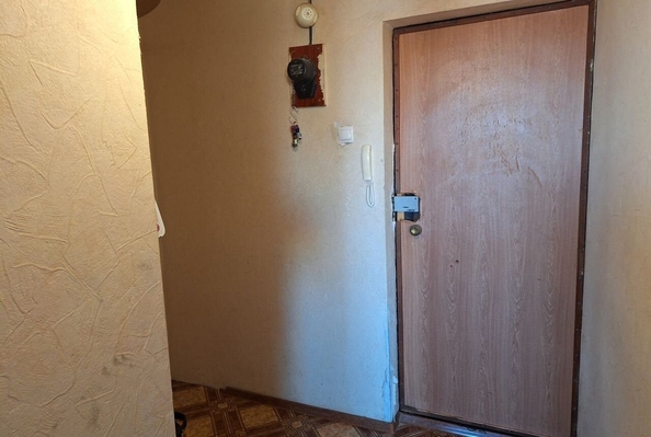 
   Продам 1-комнатную, 30 м², Комарова б-р, 40/2

. Фото 3.