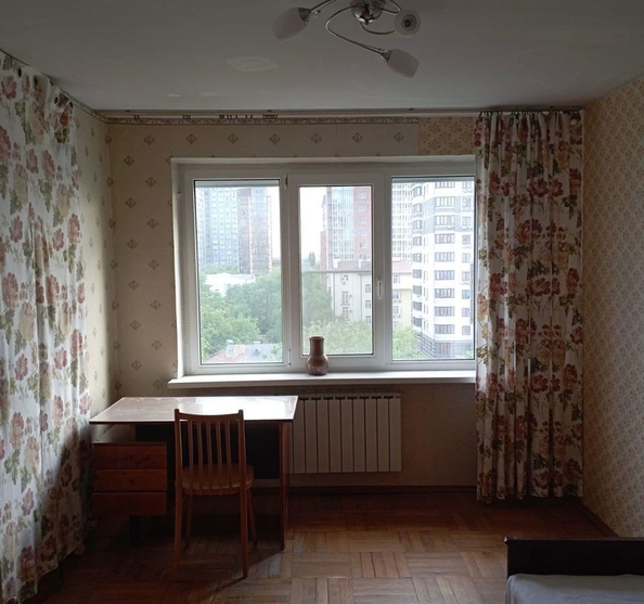 
   Продам 3-комнатную, 62.4 м², Пушкинская ул, 181/1

. Фото 4.