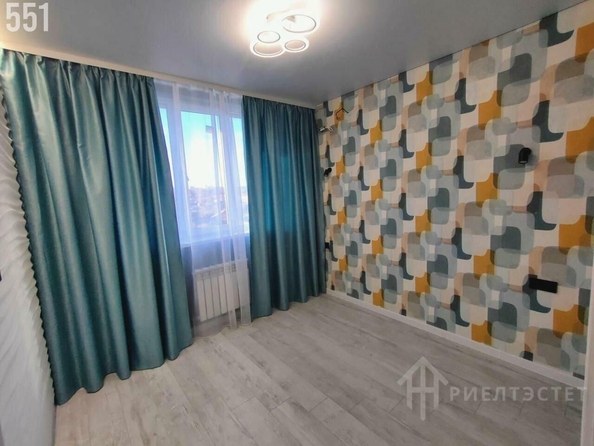 
   Продам 1-комнатную, 42 м², Вагулевского ул, 35-37

. Фото 6.