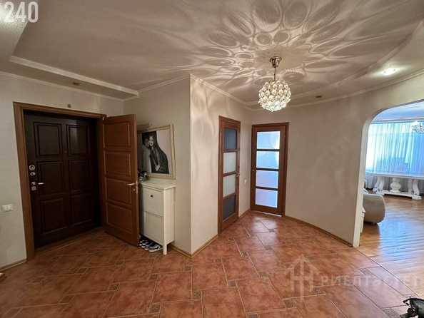 
   Продам 3-комнатную, 96 м², Максима Горького ул, 15

. Фото 5.