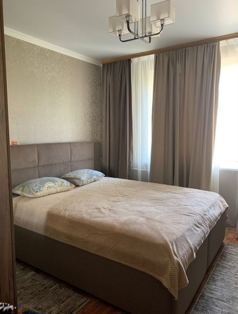 
   Продам 3-комнатную, 87 м², Думенко ул, 11Д

. Фото 5.