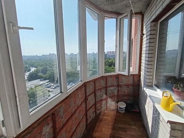 
   Продам 1-комнатную, 44 м², Лелюшенко ул, 13

. Фото 1.