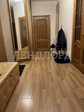 
   Продам 2-комнатную, 69.5 м², Королева пл, 1Ж

. Фото 4.