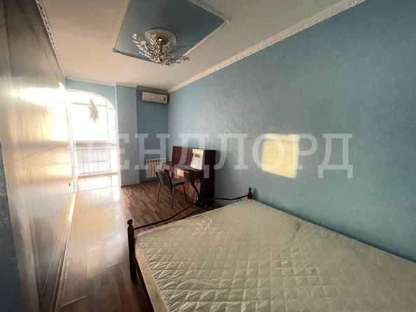 
   Продам 3-комнатную, 100 м², Козлова ул, 65В

. Фото 2.