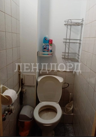 
   Продам 3-комнатную, 65.7 м², Королева пл, 17

. Фото 2.