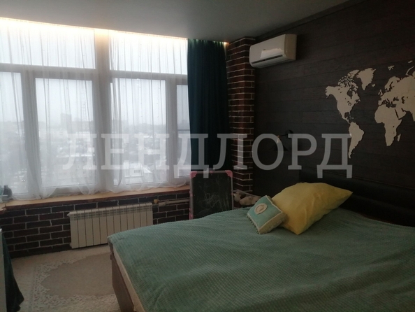 
   Продам 2-комнатную, 70 м², 

. Фото 6.