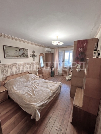 
   Продам 3-комнатную, 80 м², Передовая ул, 1-5

. Фото 3.