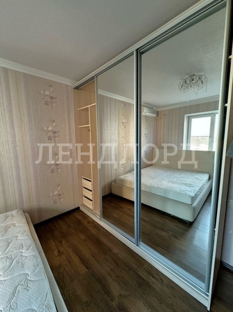 
   Продам 2-комнатную, 57 м², 

. Фото 3.