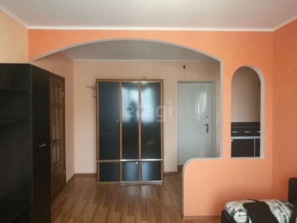 
   Продам 2-комнатную, 45.5 м², Северный массив мкр, 9

. Фото 8.