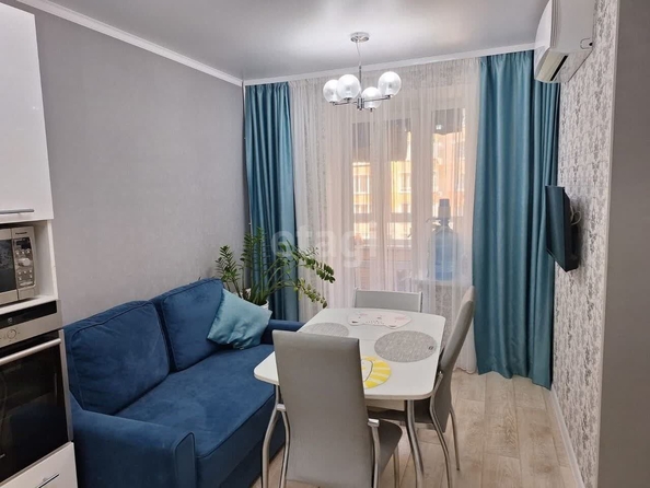 
   Продам 2-комнатную, 57 м², Вересаева ул, 103

. Фото 6.