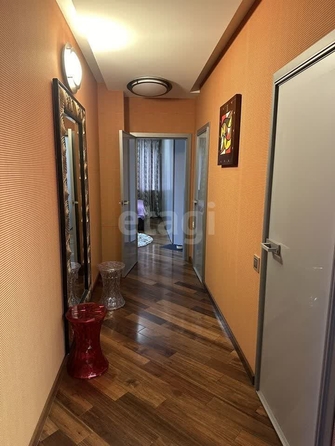 
   Продам 2-комнатную, 72 м², Козлова ул, 65Е

. Фото 1.