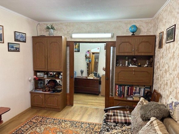 
   Продам 2-комнатную, 52.1 м², Комарова б-р, 9

. Фото 10.