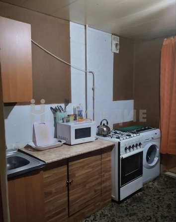 
   Продам 2-комнатную, 46.7 м², Буденновская ул, 271

. Фото 2.