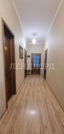 
   Продам 2-комнатную, 76 м², Космонавтов пл, 5Б

. Фото 4.