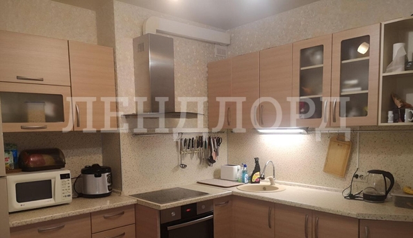 
   Продам 3-комнатную, 71 м², Стабильная ул, 21

. Фото 5.