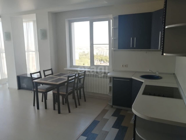 
   Продам 2-комнатную, 79 м², Таганрогская ул, 132/2

. Фото 5.