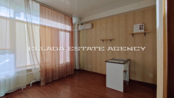 
   Продам 1-комнатную, 31.4 м², Комарова ул, 132А

. Фото 7.