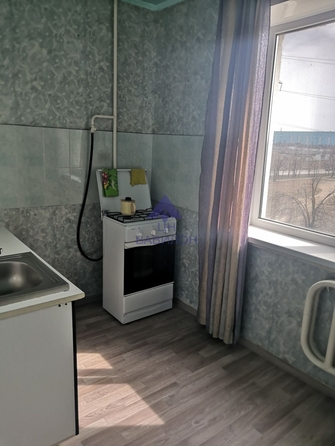 
   Продам 1-комнатную, 33 м², Октябрьское ш, 5

. Фото 8.