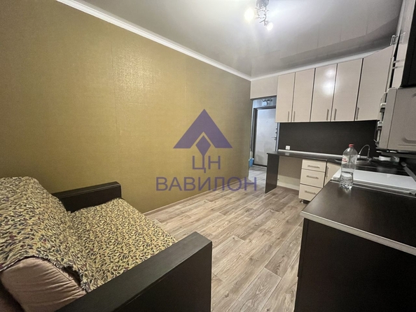 
   Продам 1-комнатную, 36 м², Гагарина пл, 42/9к5

. Фото 4.