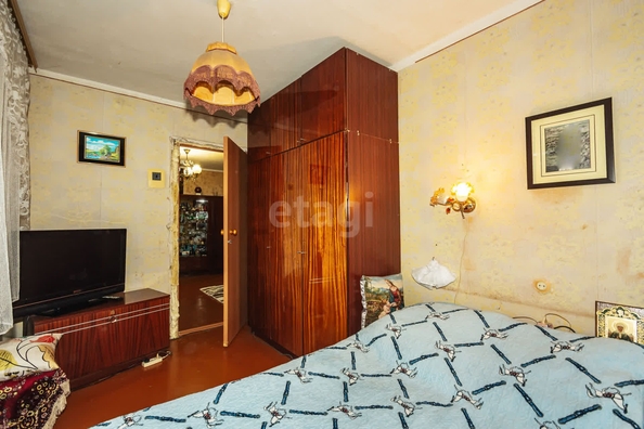 
   Продам 3-комнатную, 50 м², Шеболдаева ул, 54

. Фото 5.