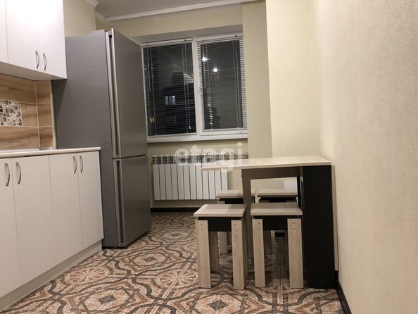 
   Продам 1-комнатную, 38 м², Извилистая ул, 7/2

. Фото 4.