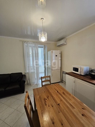 
   Продам 2-комнатную, 62 м², Вересаева ул, 103

. Фото 6.