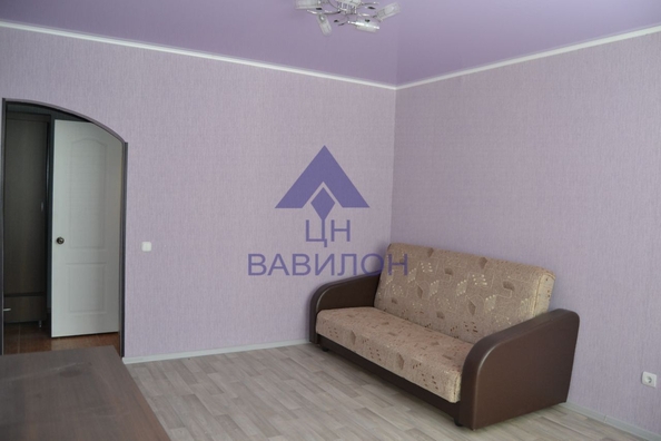 
   Продам 1-комнатную, 38 м², Гагарина пл, 17Б

. Фото 6.