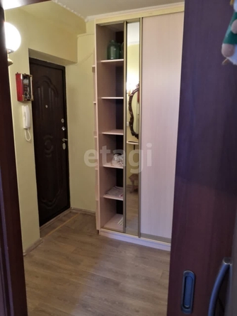 
   Продам 3-комнатную, 62 м², 

. Фото 6.