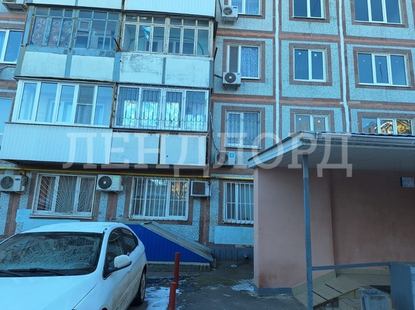 
   Продам 1-комнатную, 30 м², Комарова б-р, 40/2

. Фото 1.