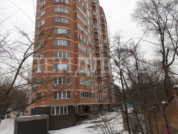 
   Продам 2-комнатную, 68 м², Ленина пл, 105Г

. Фото 2.