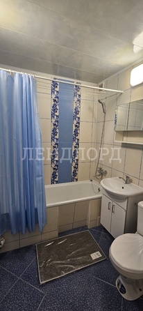 
   Продам 1-комнатную, 36 м², Комарова б-р, 20/3

. Фото 4.