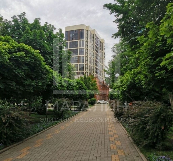 
   Продам 1-комнатную, 45 м², Островского пер, 1А

. Фото 4.