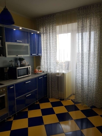 
   Продам 2-комнатную, 120 м², Платова ул, 6А

. Фото 8.