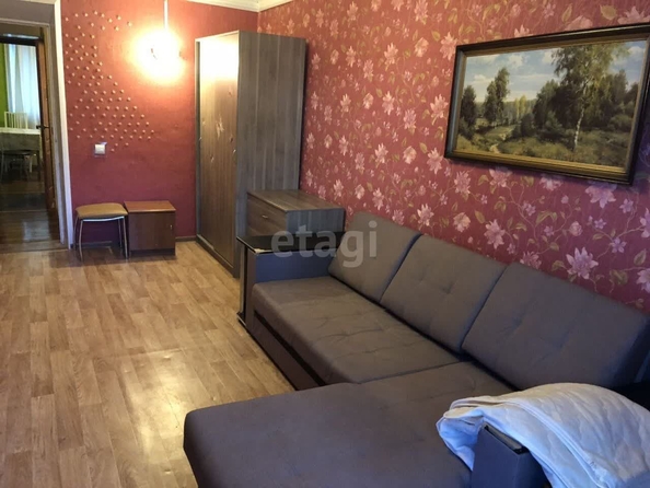 
   Продам 1-комнатную, 38.1 м², Платова ул, 70

. Фото 3.