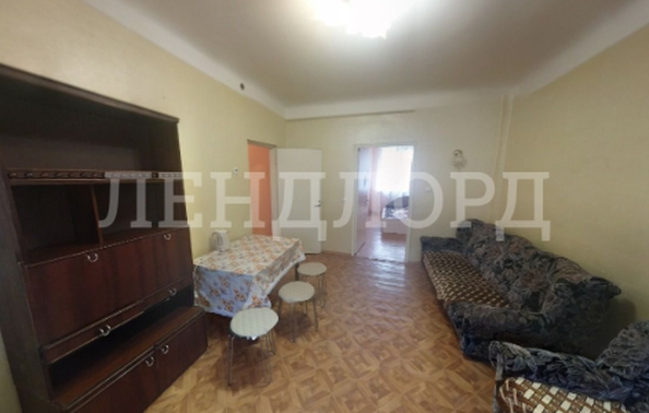 
   Продам 3-комнатную, 58.6 м², Клубная ул, 11

. Фото 5.