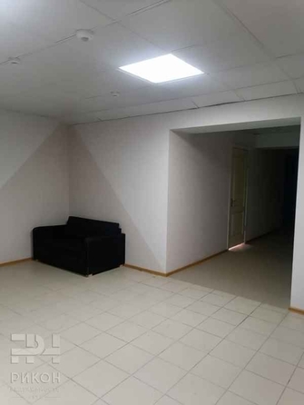 
   Продам 1-комнатную, 26 м², Содружества ул, 66/110

. Фото 8.