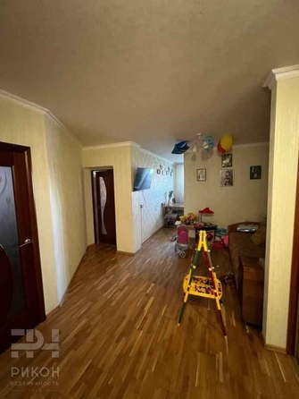 
   Продам 2-комнатную, 85 м², Крупской ул, 82/2

. Фото 3.