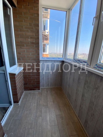 
   Продам 1-комнатную, 45 м², 

. Фото 4.