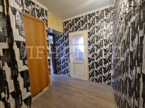 
   Продам 1-комнатную, 35.2 м², 

. Фото 4.