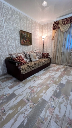 
   Продам 1-комнатную, 40 м², Космонавтов пл, 14/15

. Фото 3.