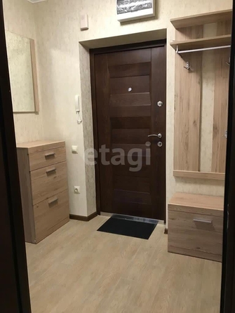 
   Продам 1-комнатную, 48.8 м², Малиновского ул, 66/1

. Фото 3.