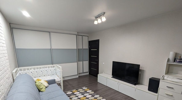 
   Продам 1-комнатную, 37.8 м², 

. Фото 5.