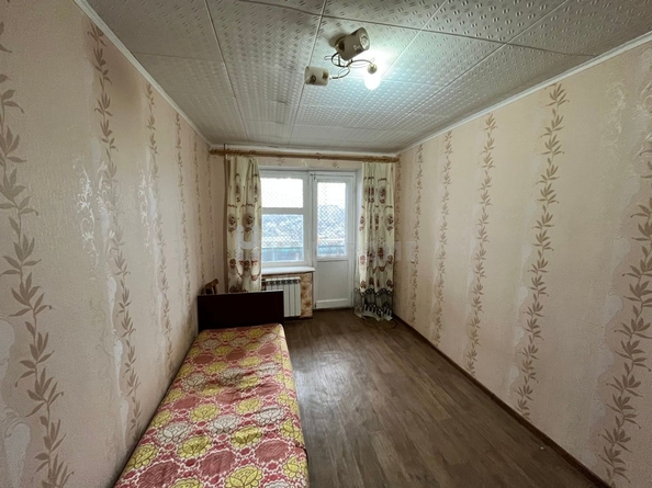 
   Продам 2-комнатную, 48 м², Ветеранов ул, 6

. Фото 5.